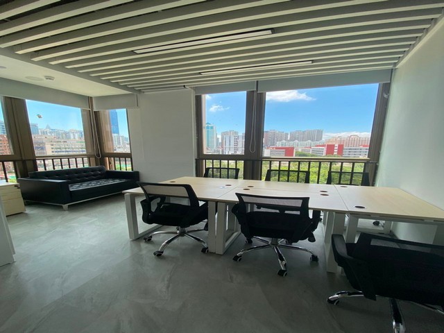 天津进口工业直流滑升门机上门安装