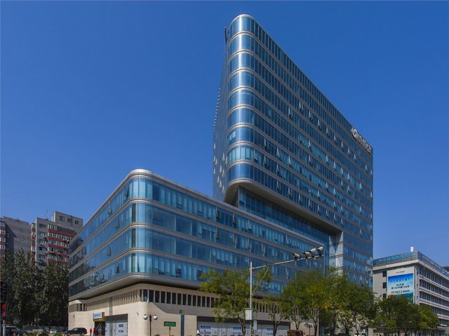 天津进口工业直流滑升门机上门安装